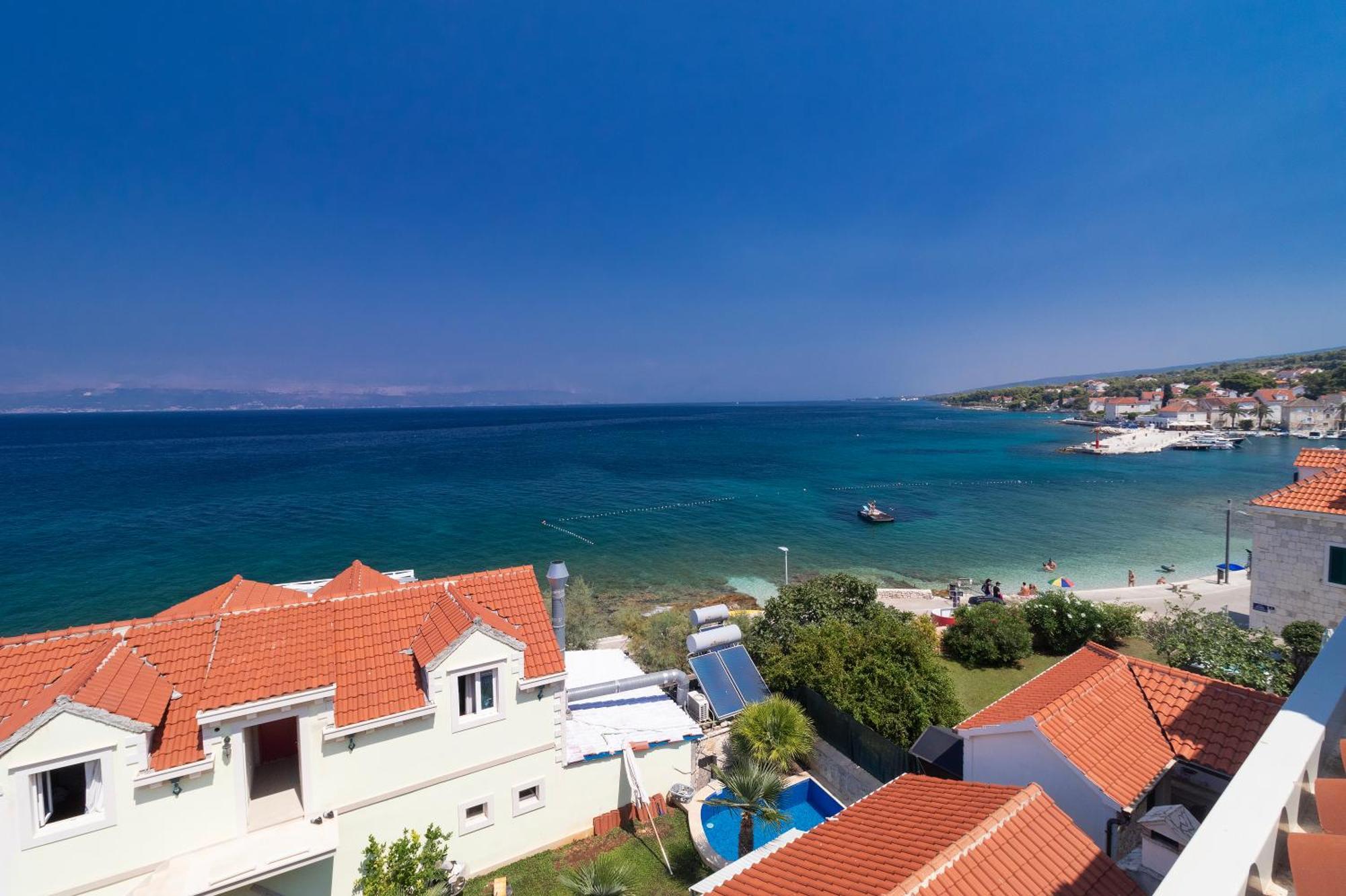 Taverna & Rooms Сутиван Екстериор снимка
